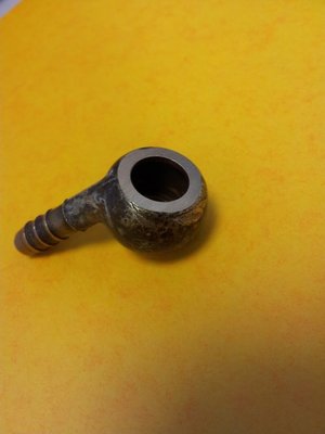 Raccord banjo resurfacé  (2).jpg