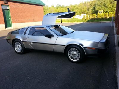 delorean.jpg