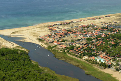 contis1.jpg